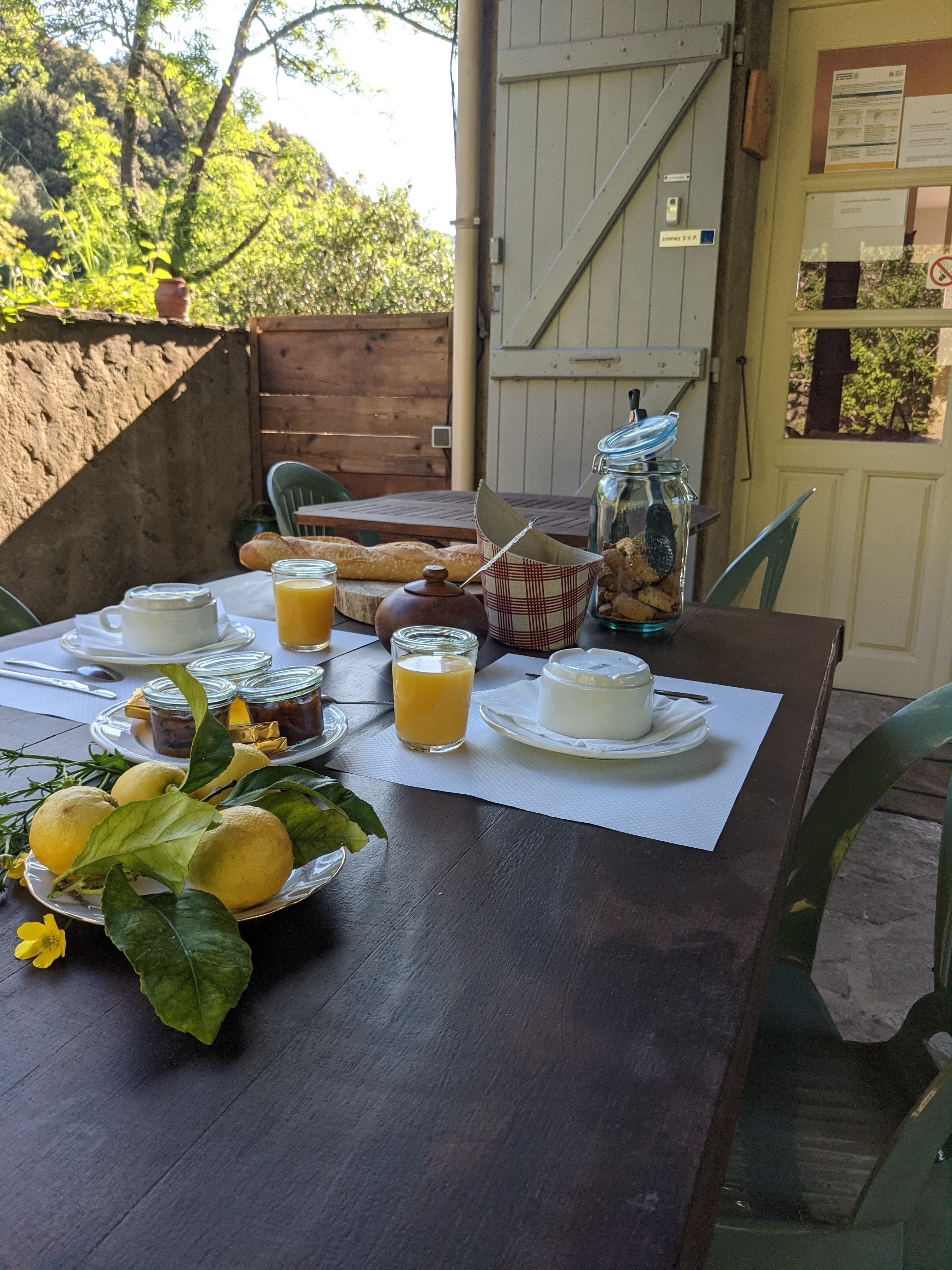 petit déjeuner inclus